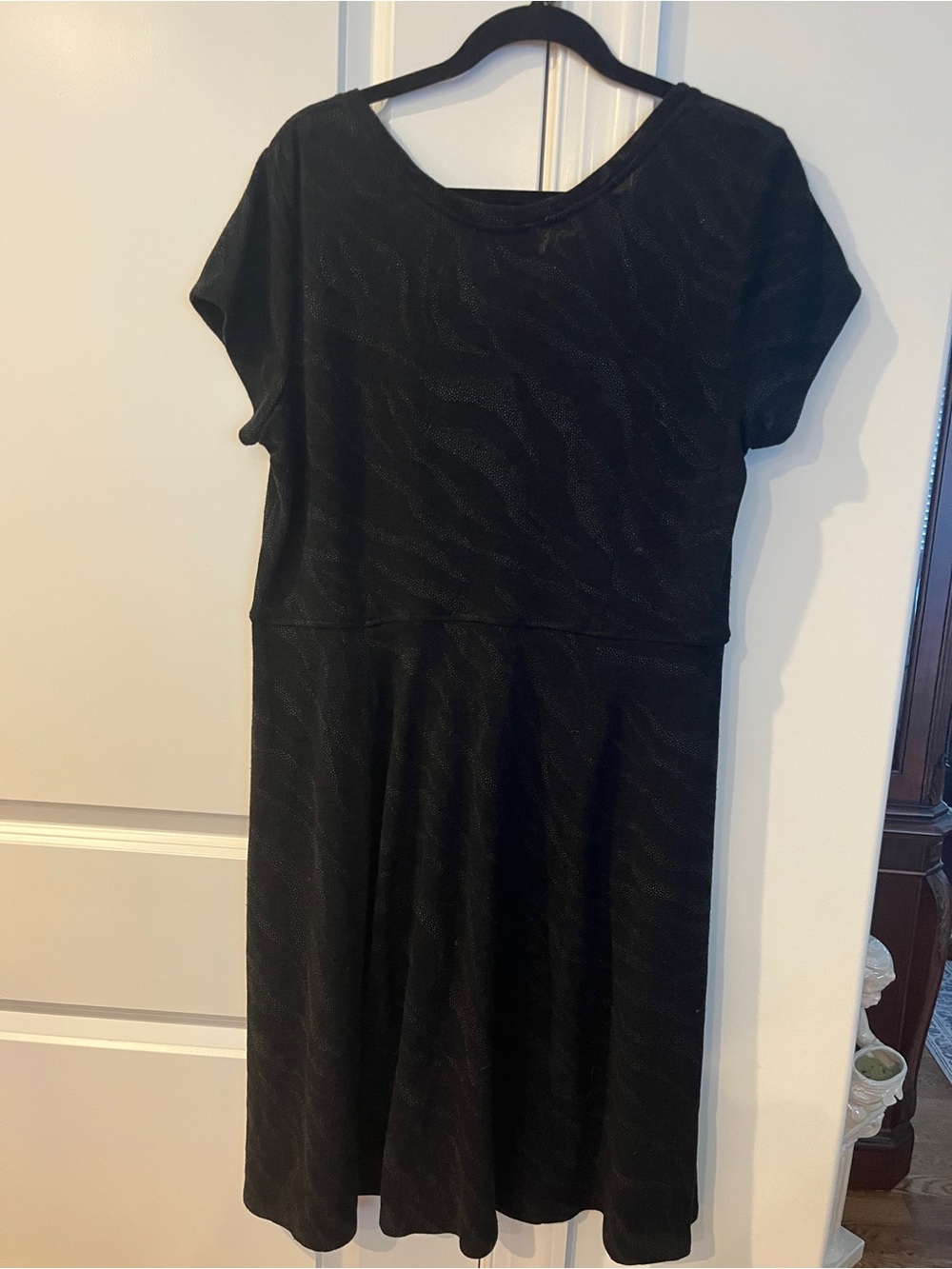 π»π»π» DRESS by ROBBIE BEE π BLACK - Picture 2 of 5